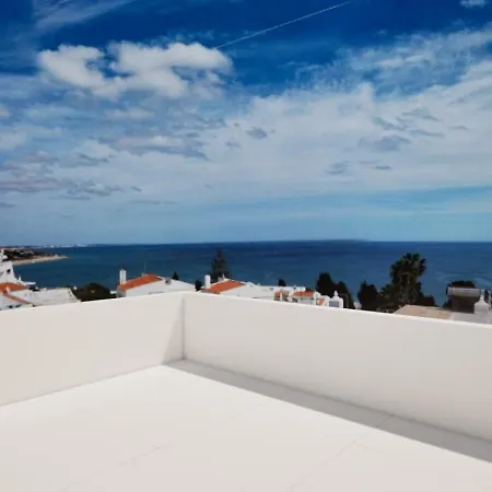 #128 Number 10 By Holidays Vakantiehuis *
