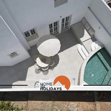 #128 Private Pool & Spacious Holiday home Albufeira