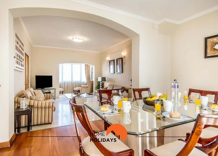 #128 Number 10 By Holidays Nyaraló