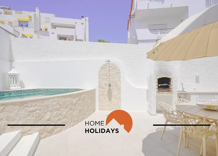 #128 Private Villa Pool & Spacious Holiday home