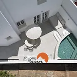 #128 Private Pool & Spacious 別荘 アルブフェイラ