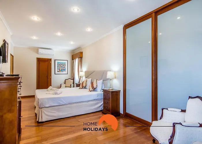 #128 Number 10 By Holidays 別荘 アルブフェイラ